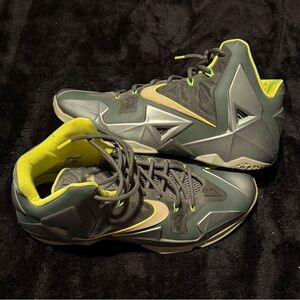 Nike LeBron 11 Dunkman